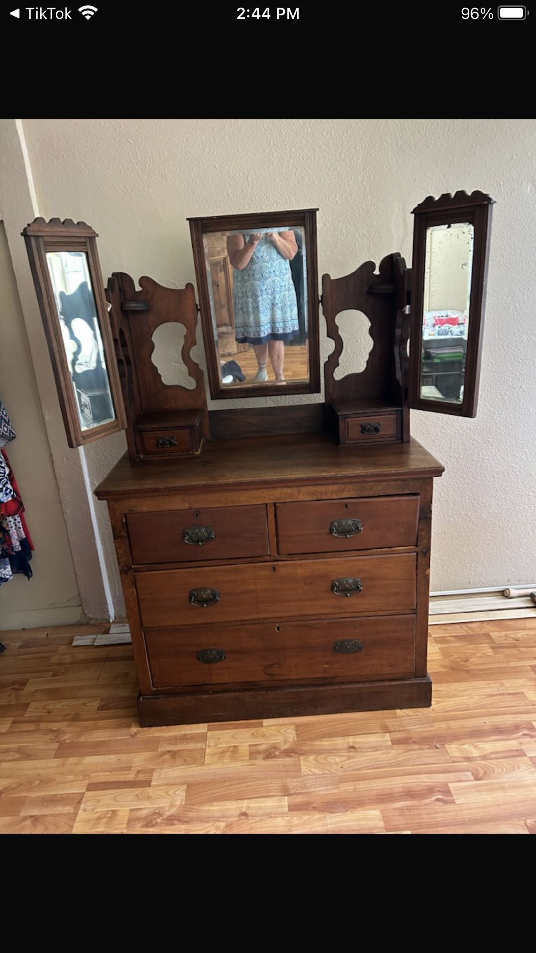 Dresser With Mirrors