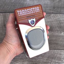 North Point AM/FM Transistor Portable Handheld Vintage Style Radio