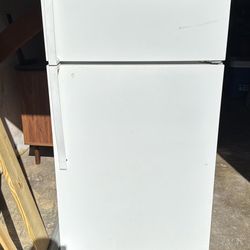 Whirlpool Refrigerator