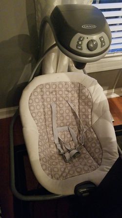 Graco baby swing