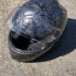 Motorcycle helmet DOT CERTIFIED