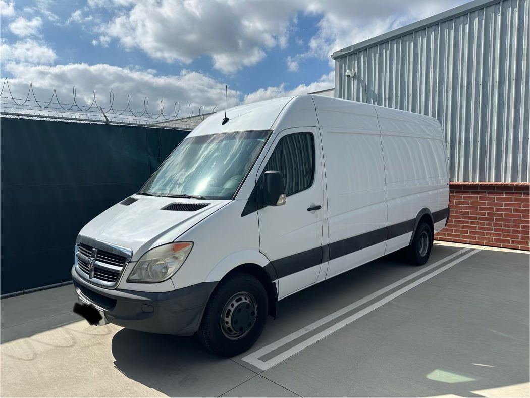 2008 Dodge Cargo van 3500