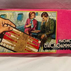 Vintage 1973 Pacific Game Co. Magnetic Backgammon Game 