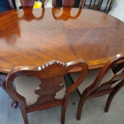 Wooden Family dining Room table Six 6 chairs 