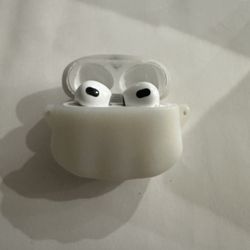 AirPods (check Pictures)
