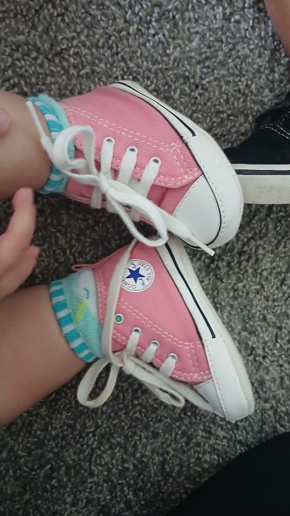 Allstar Converse Pink