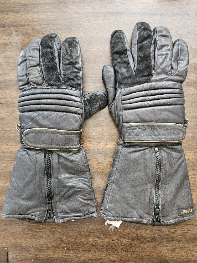 ESPRIT Vintage Black Leather Gloves