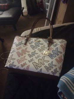 Mk purse
