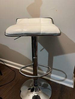 4 White Faux Leather Adjustable Bar Stool