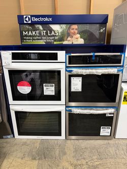 Frigidaire Double Wall Oven - 🔥HOT DEALS🔥