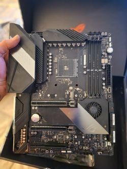 Asus Rog Dark Hero X570