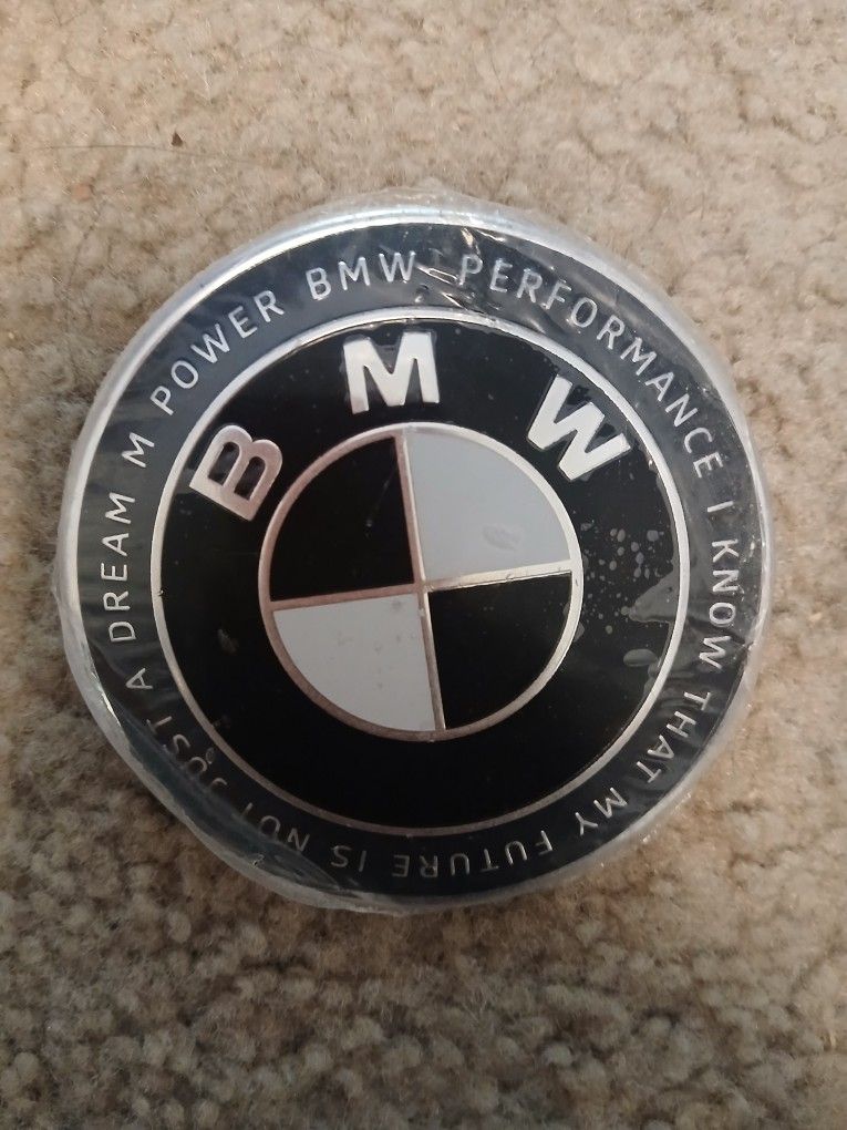 Bmw 82mm Hood Emblem Brand New