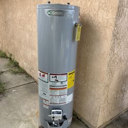 40 Gallon Water Heater