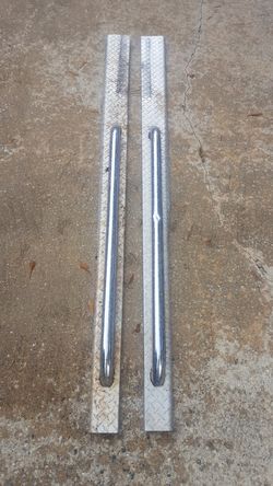 Truck bed rails