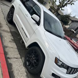 2019 Jeep Grand-Cherokee