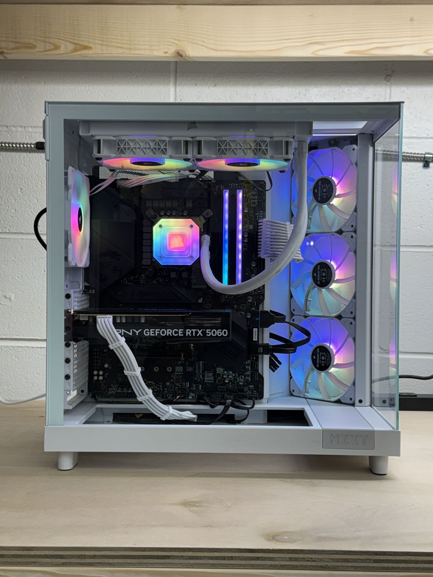 Gaming PC - i9 10850k // RTX 5060 // 32Gb RAM