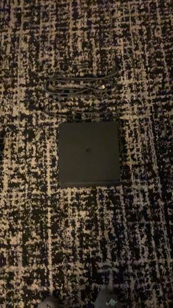 selling ps4 need gone ASAP 40 bucks no negotiations