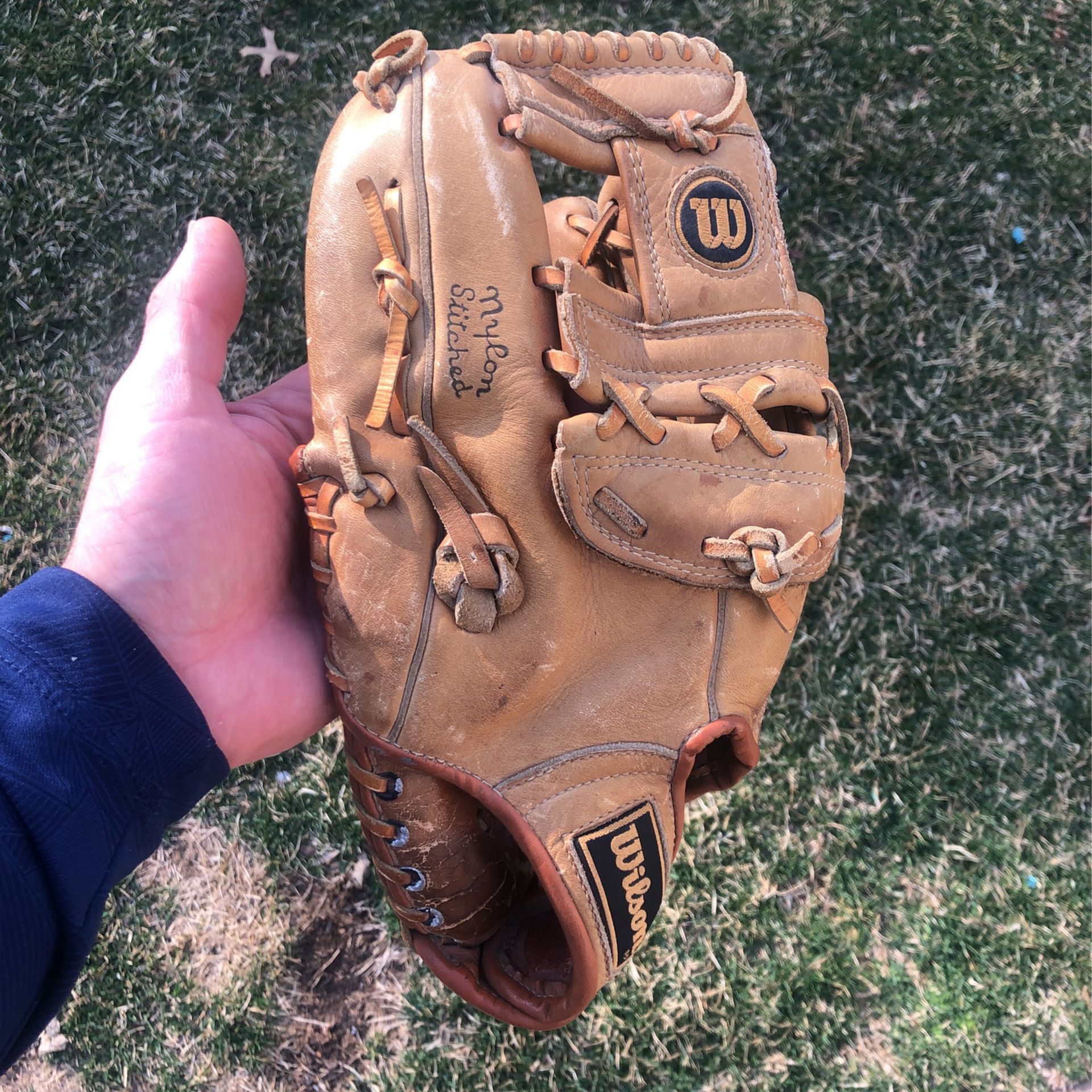 Wilson 9000 FR Full Right 14” Softball Glove For Left Handed Thrower 