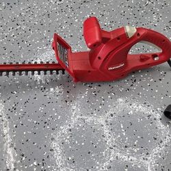 17" Homelite Chorded Electric Hedge Trimmer