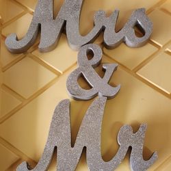 Wedding Items 
