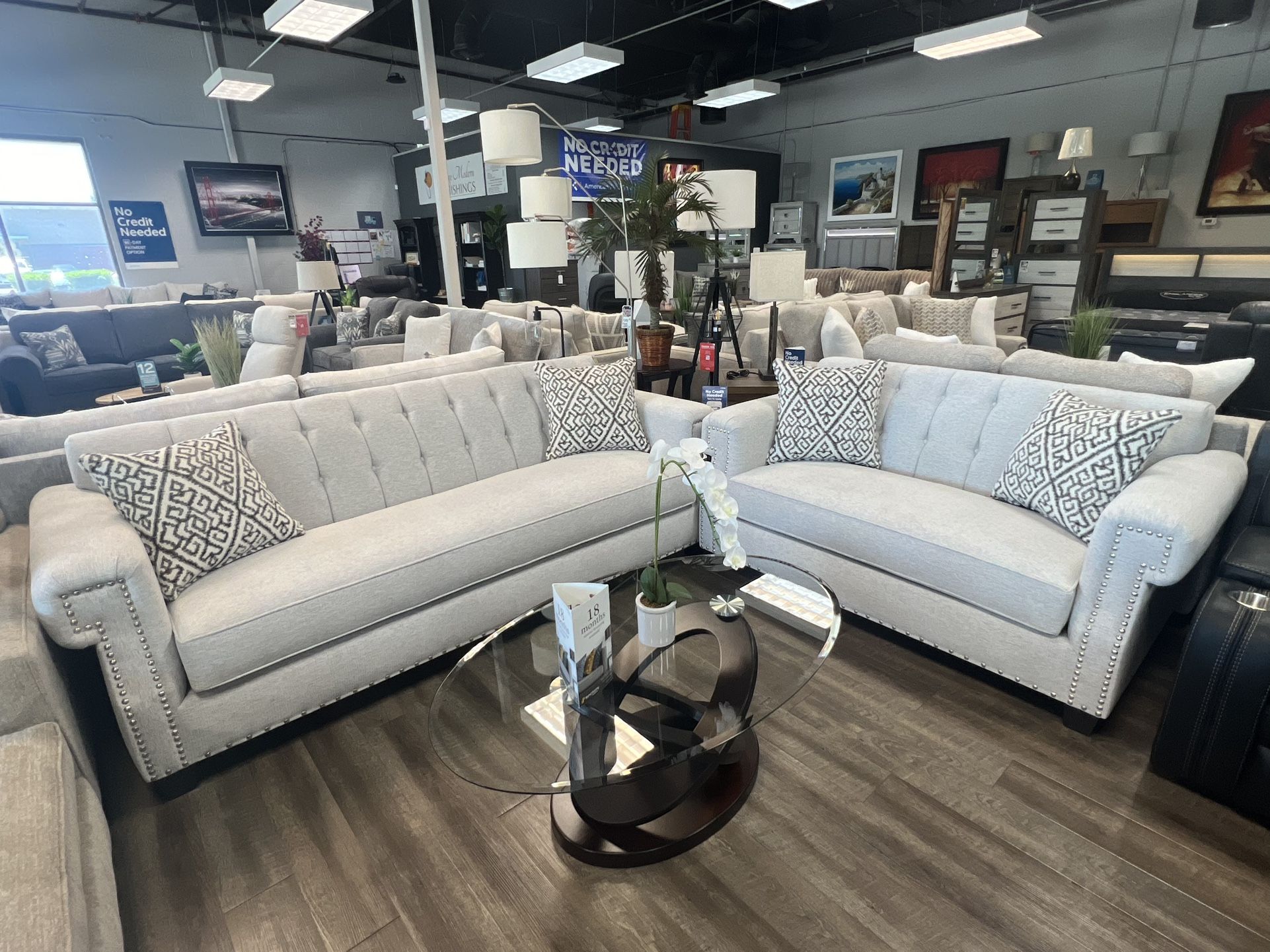 2-piece Tufted Sofa And Loveseat Set!