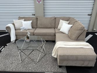 Sectional/couch/sofa,115x92, Beige/taupe, delivery is available 