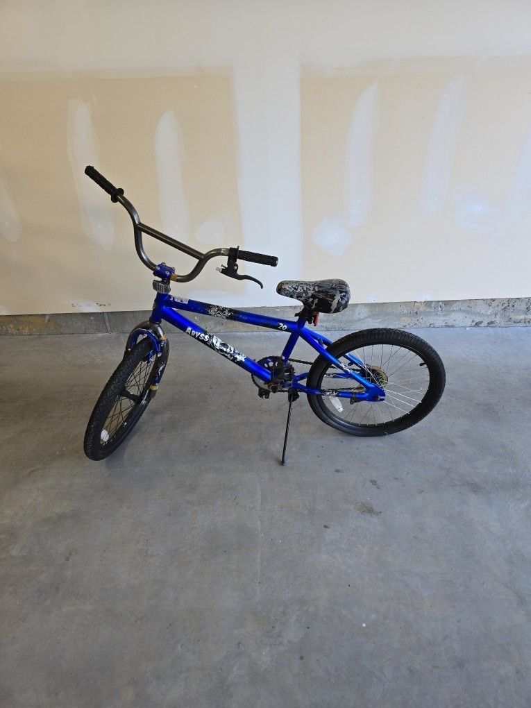 Kent 20" Abyss BMX Boys Bike