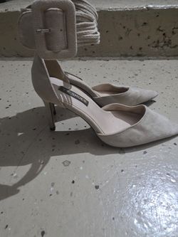 Beige Pointed Heels 6.5-7