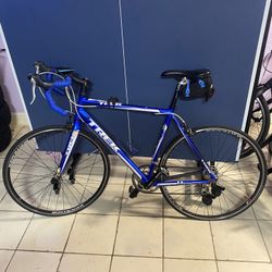 Trek Alpha 56 Cm Road Bike