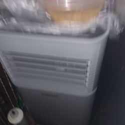 Portable AC  Costway
