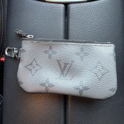 Louis Vuitton Key Pouch (Pochette Clés)