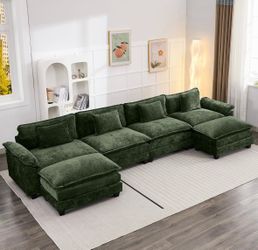 🛋️ Oversized U-Shaped Sectional Sofa – Dark Green Velvet