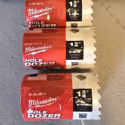 Milwaukee Holesaw 1 3/8.   3Pack