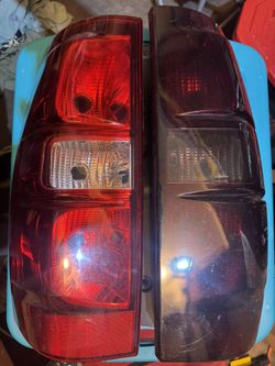 07 Tahoe Taillights