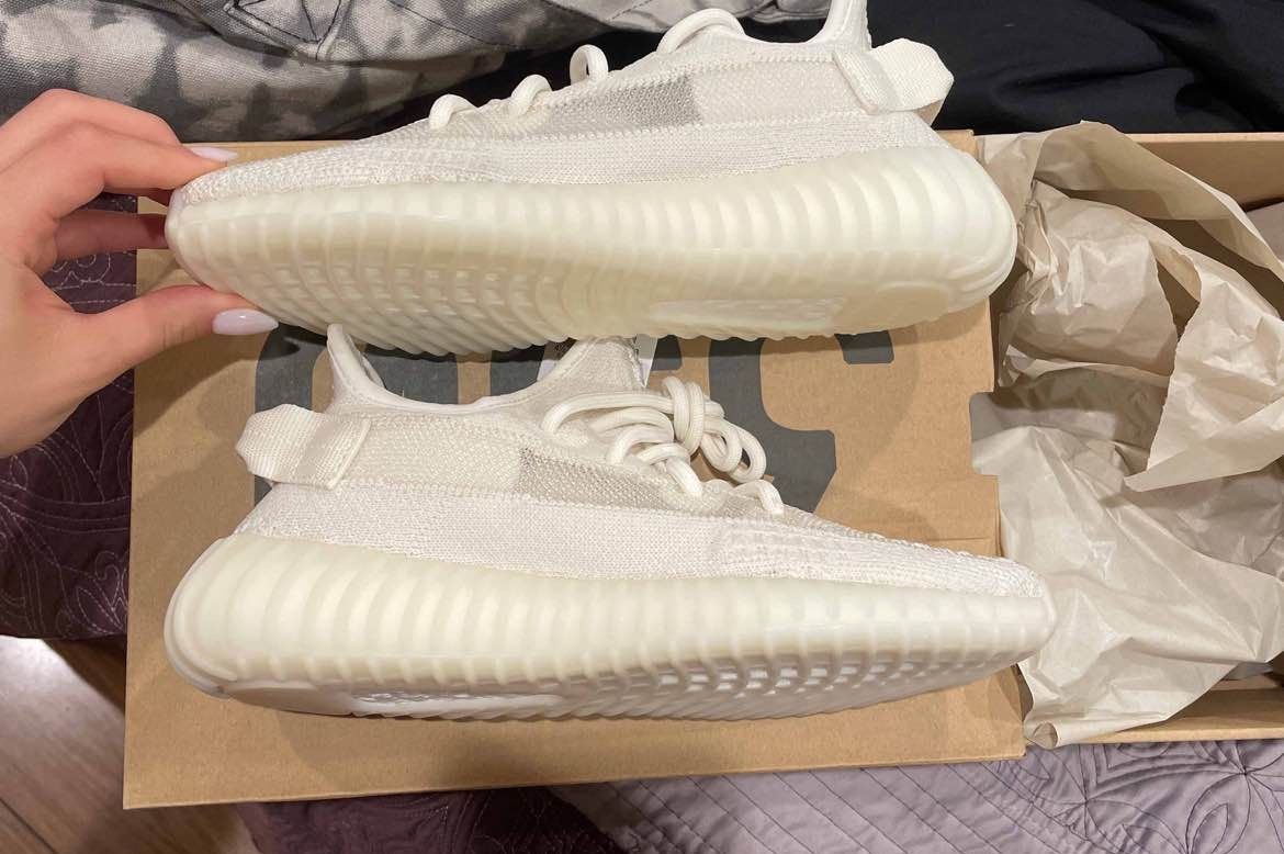 adidas Yeezy Boost 350 V2 Bone Size: US M 5