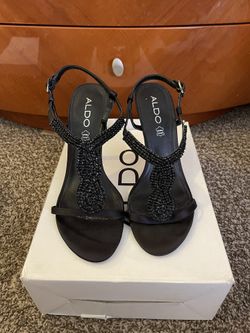 Black Shoes 