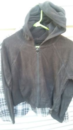 womens or juniors black fleece hoodie size large