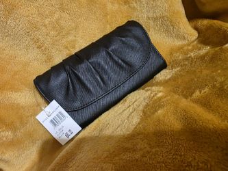 Kenneth Cole Reaction Clutch Or Wallet