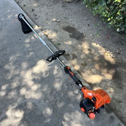 ECHO 21.2 cc Gas 2-Stroke Straight Shaft Trimmer