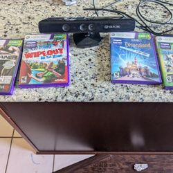 Xbox 360 Kinect With 4 Games 