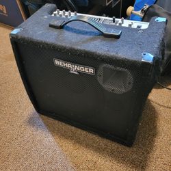 BEHRINGER ULTRATONE 180-WATT AMP