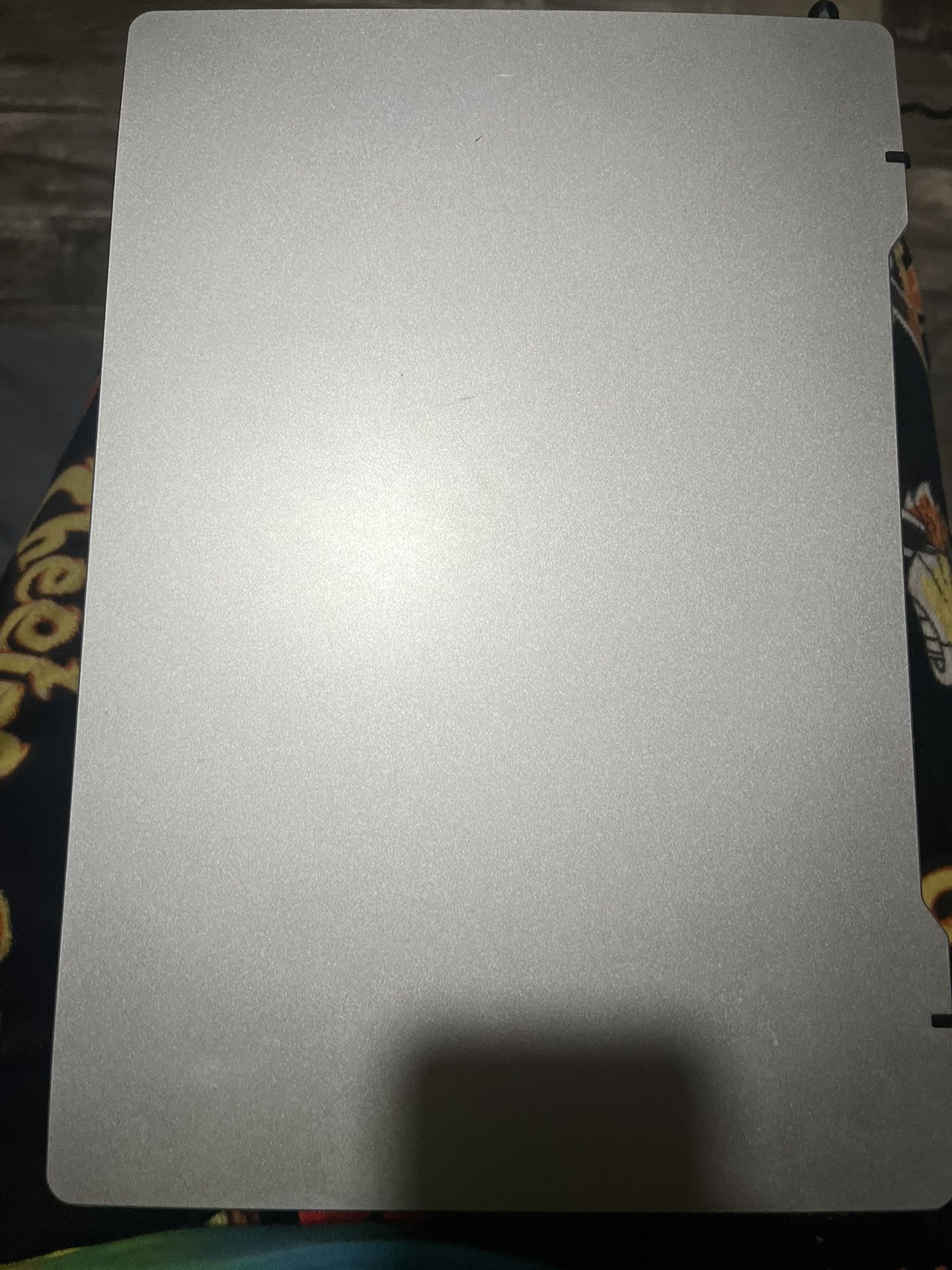 14.1 Ultra Slim Notebook Windows 11 (Locked)