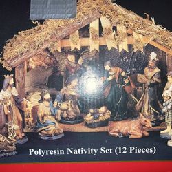 Polyresin nativity with stable in box