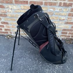 Intech Golf Bag With Stand And Dual Strap System 