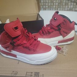 Jordan Spizikes GB Size 6y! New Cheap 20$