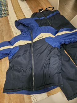 BOYS Snowsuit  Used -2 Pieces Size 6 Extreme