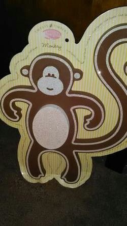 Wooden Monkey Decor Wall Hanging! Brand New!