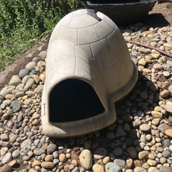 Petmate  Indigo Dog House Sz. Medium