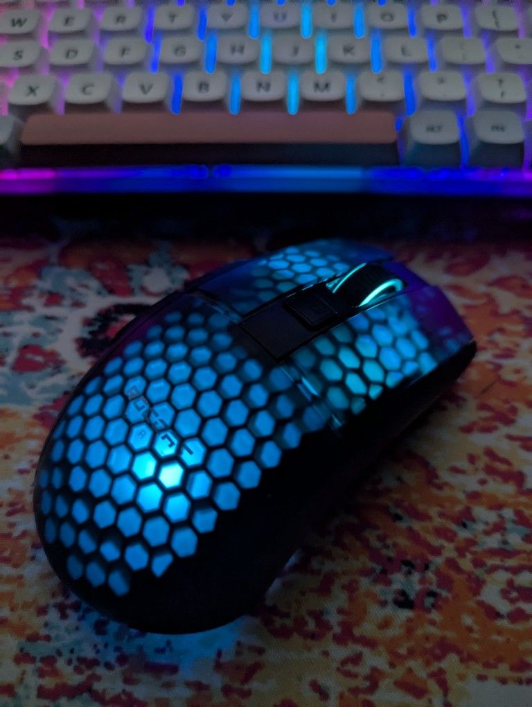 Wireless Gaming Mouse