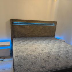 Serta Mattress With Bed Frame Kind Size New . 